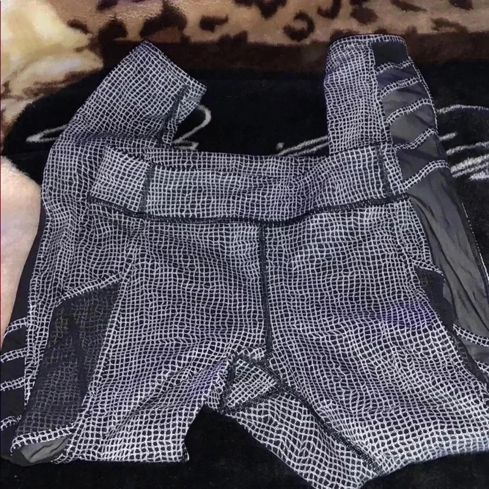 Lululemon wild and free tight